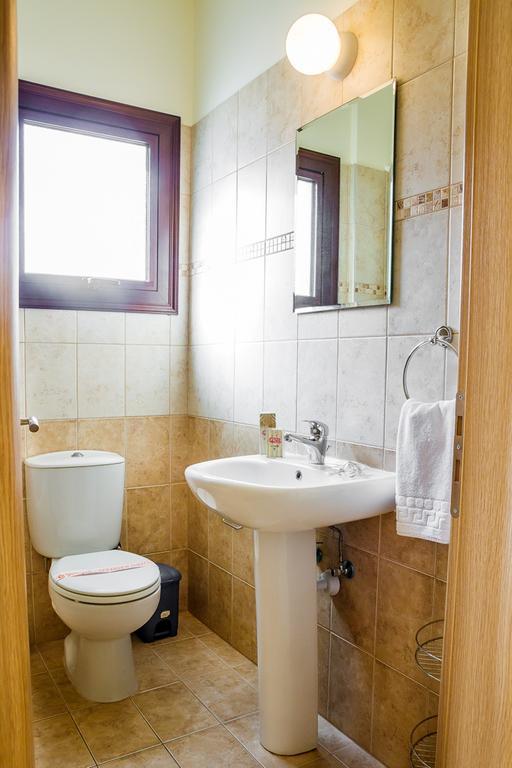 Protaras Holiday Villa 007 객실 사진